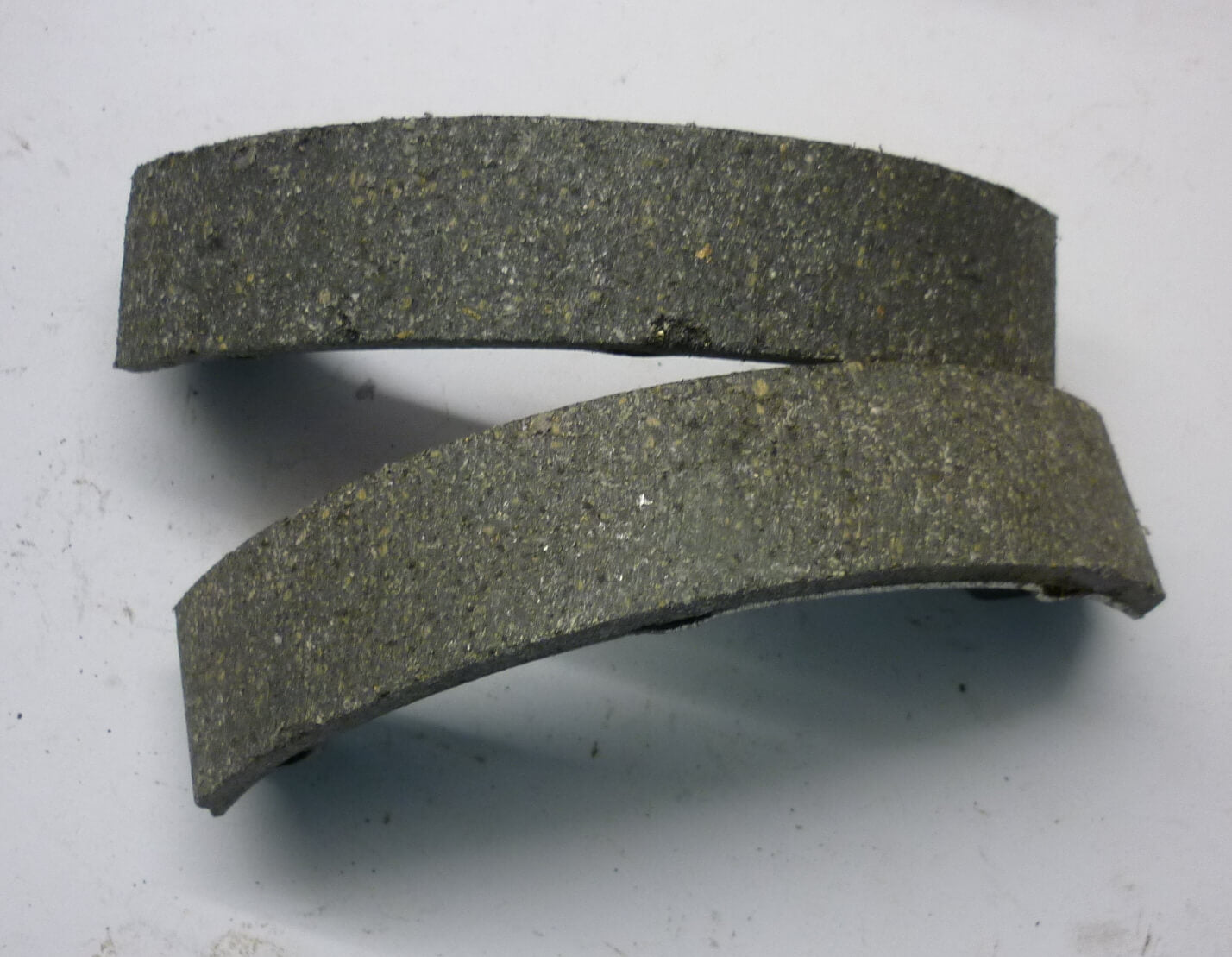 Brake shoes, Ape AC / AD / AE / AE0 / Pentaro, like GF 0115