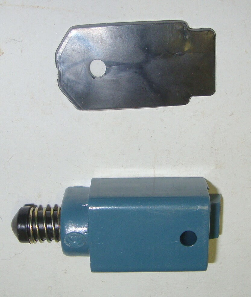 Brake light switch, Bremslichtschalter, Vespa 50 / 90 / 125 PV / ET3