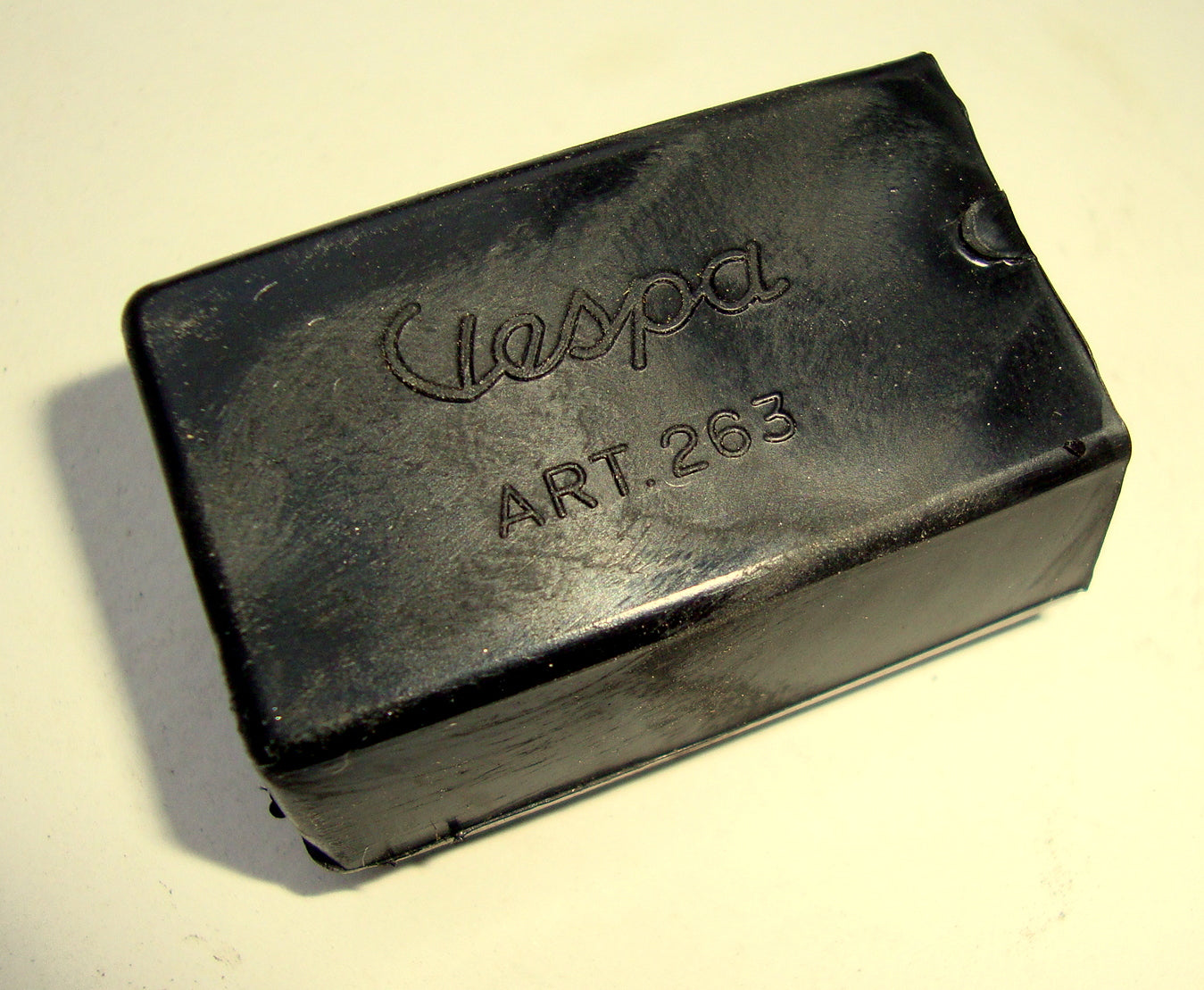 Bremspedalgummi, längsgeriffelt, Vespa 125 / 150 / 160 / 180 / 200