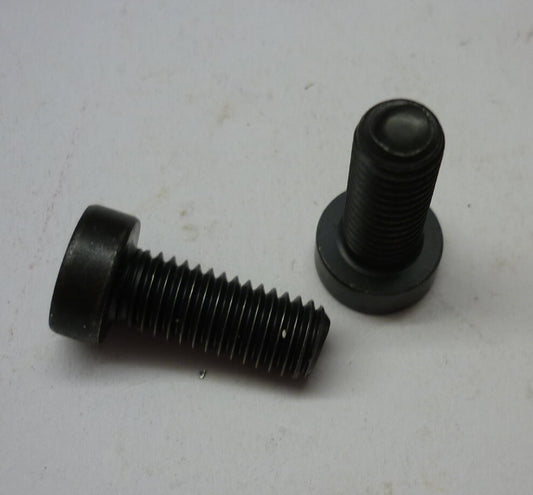 Bolt for front / rear wheel hub and front whell axle, M8, Vespa / Ape