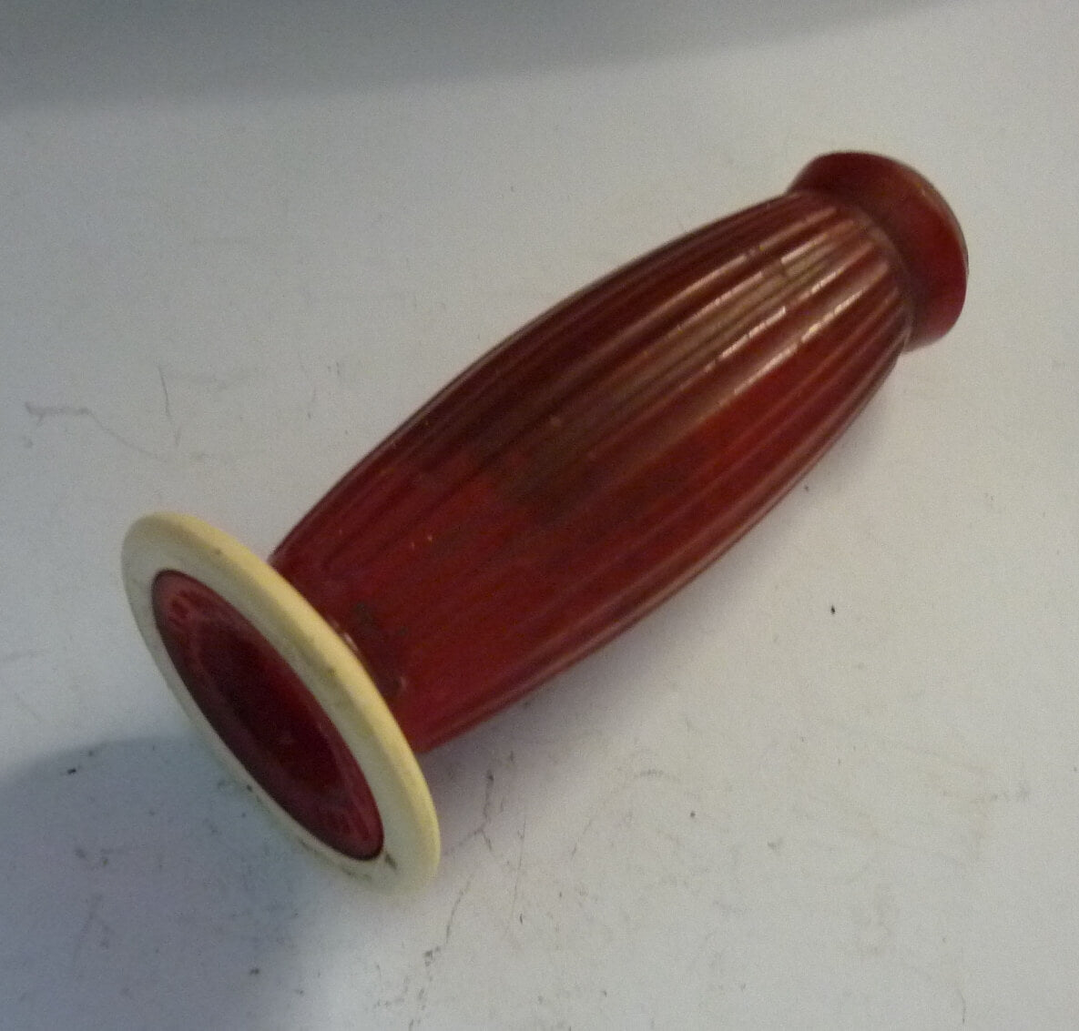 Ballongriff, rot-weiss, Ø 22 mm, NOS