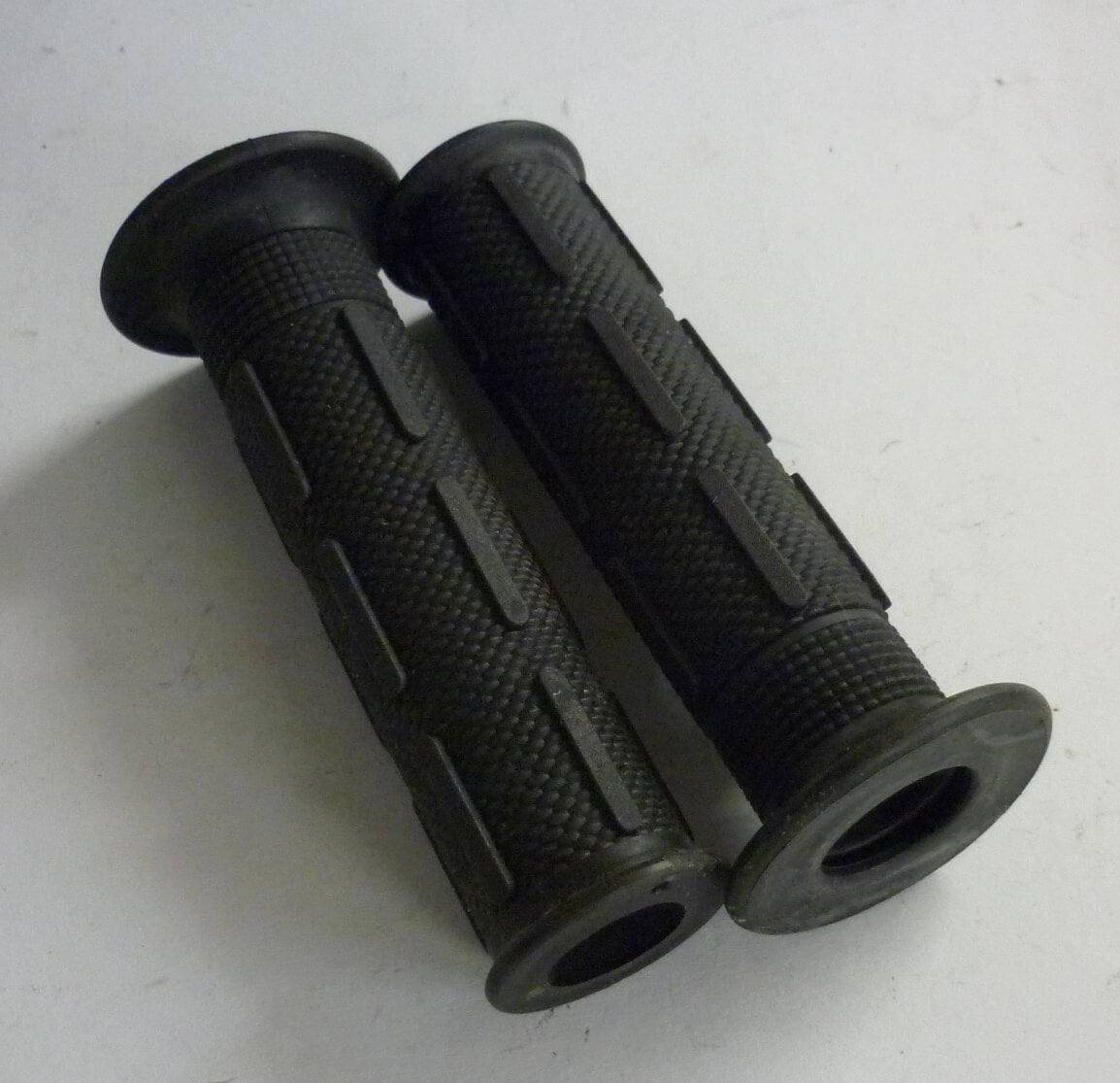 Manici a palloncino, 21 mm, rosso - bianco, NOS