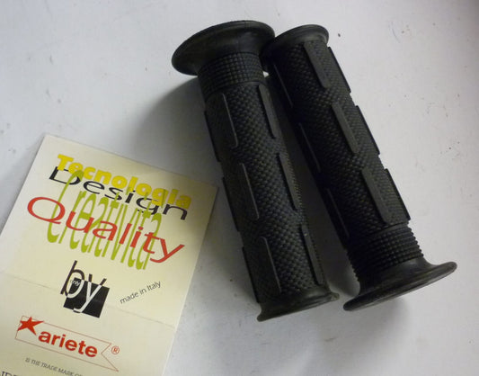 Griffe, ARIETE,  schwarz, Ø 24 mm, Vespa / Mofa / Moped / Motorrad / Cross, NOS
