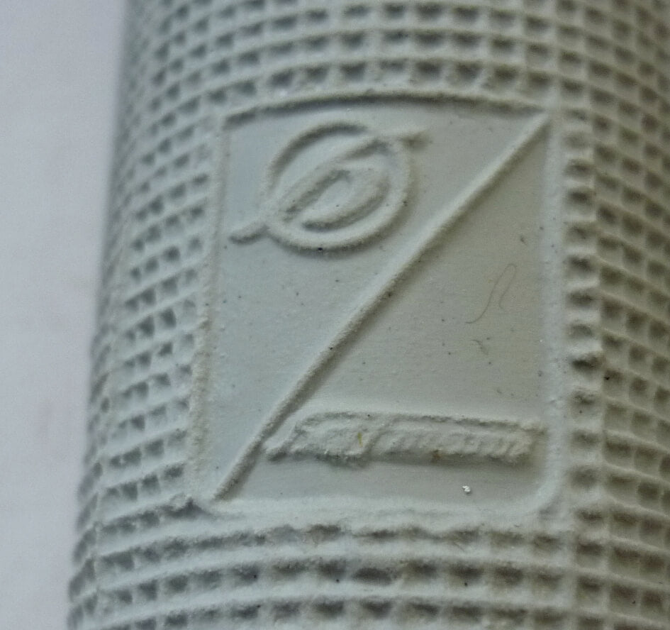 Grips, grey, Hoffmann Vespa