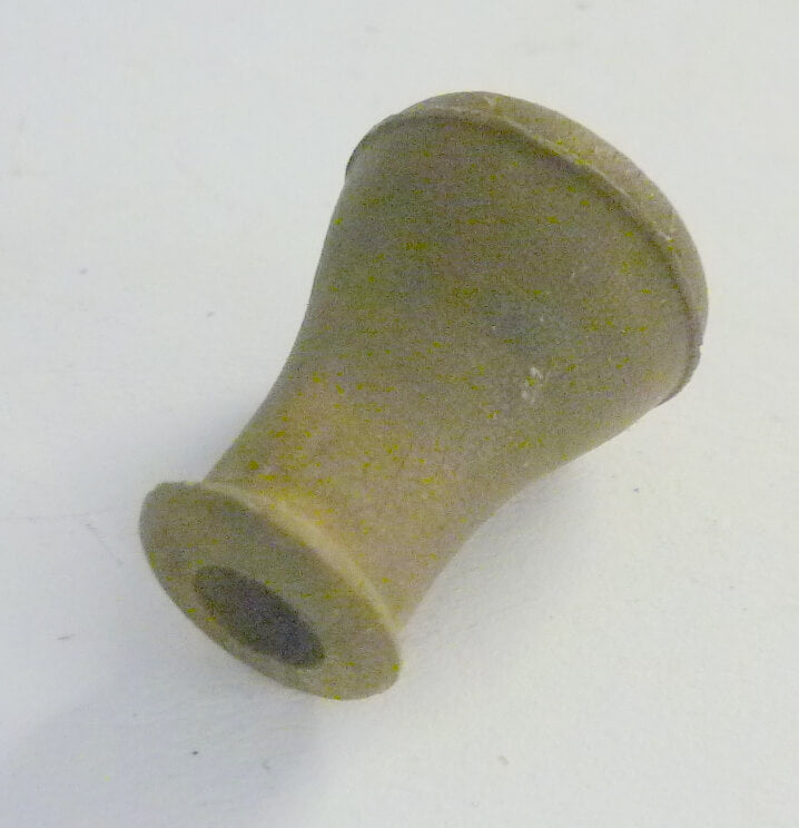 Gummikappe, Überwurfmutter, Tachowelle, unten, grau, Vespa 125 / 150 / 180 / 200 / - Ape, Patina