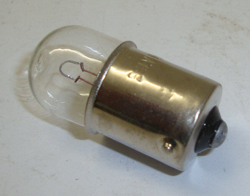 Kugelbirne, 6V 10W, Sockel BA15s