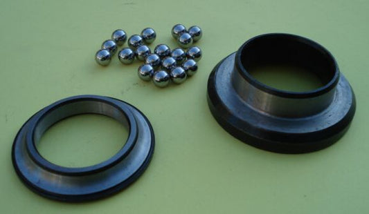 Lower bearing ball track, in frame, Vespa 125 VNA > 150 VGLB