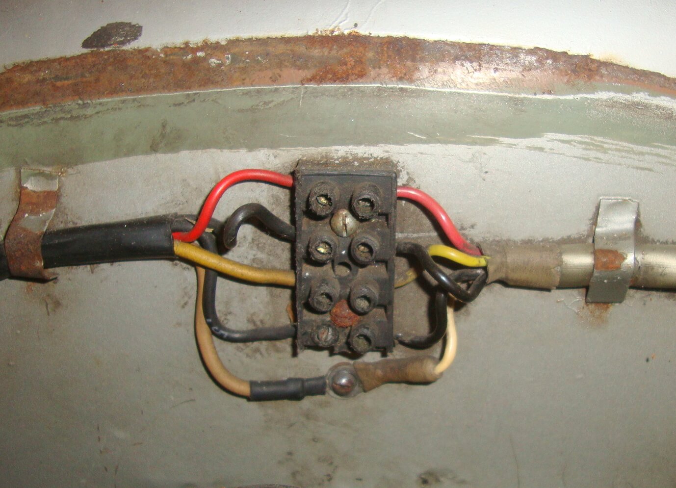 Luster terminal, B.T. connector, Vespa GS 150 / GS3