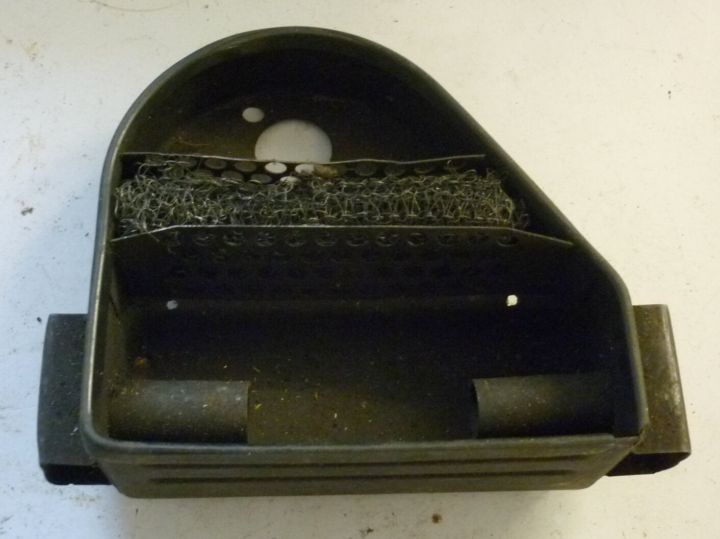 Luftfilterunterteil, Betätigung mit Chokezugdraht, Vespa 150 ??