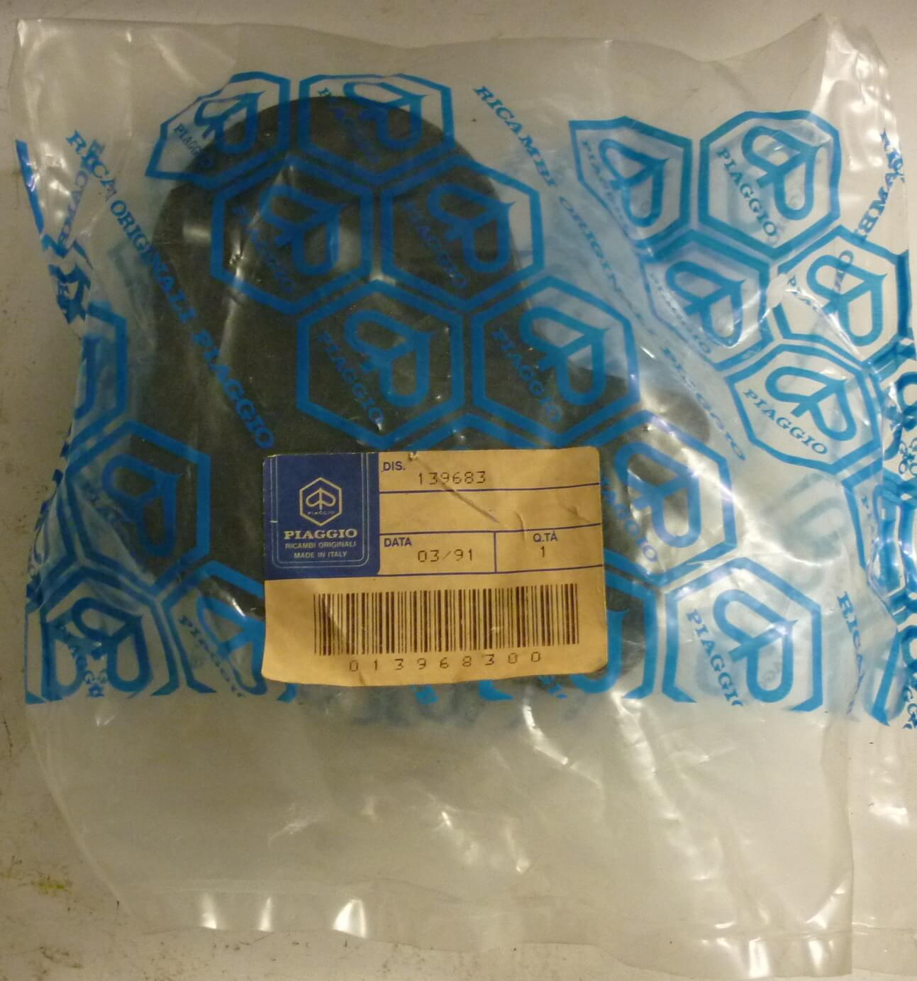 Luftfilter, Kunststoff für SHB 16.10 - 16.16, IGM 4305 S, Vespa 50 / 90 / 100, NOS