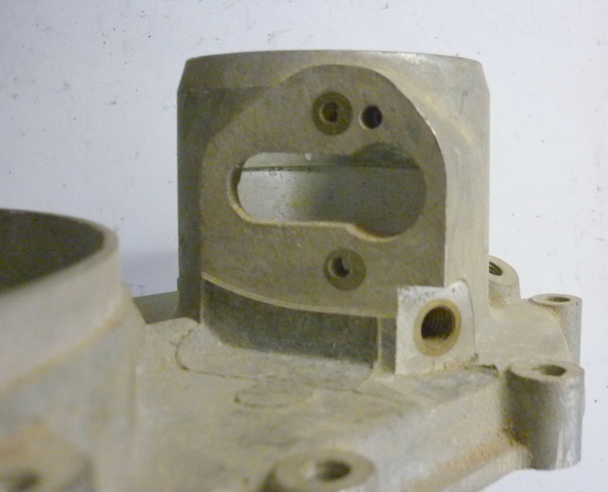 Semicarter motore lato Lima Vespa GS 150 VS5M *0075928*