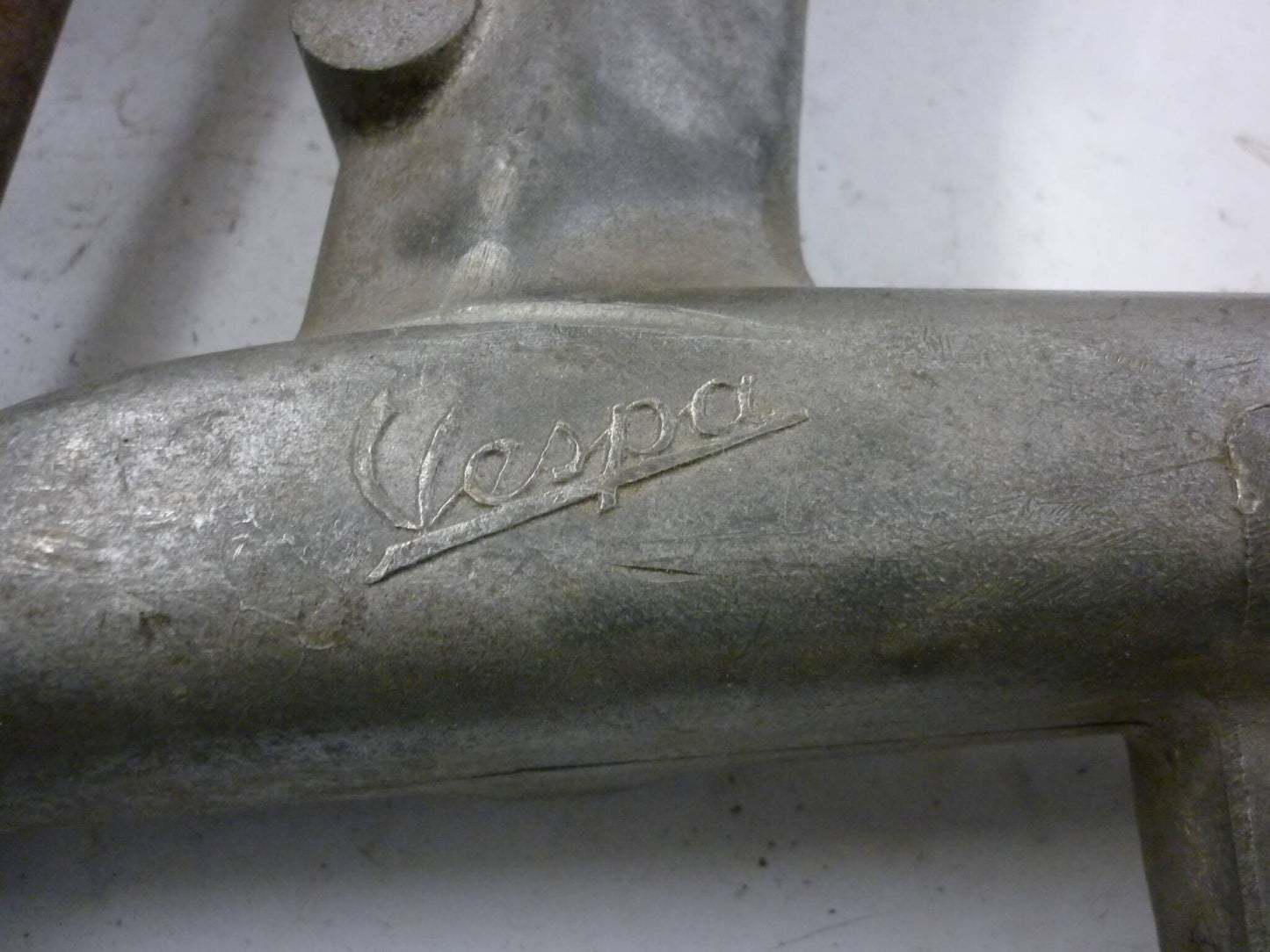 Motorschwinge, Motoraufhängungstraverse, Vespa 125, Hoffmann Vespa 125 HA (Kopie)