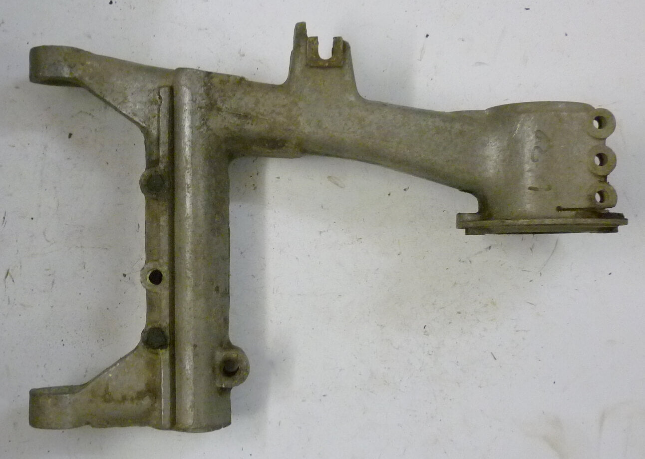Motorschwinge, Motoraufhängungstraverse, Vespa 125 V30T > V33T