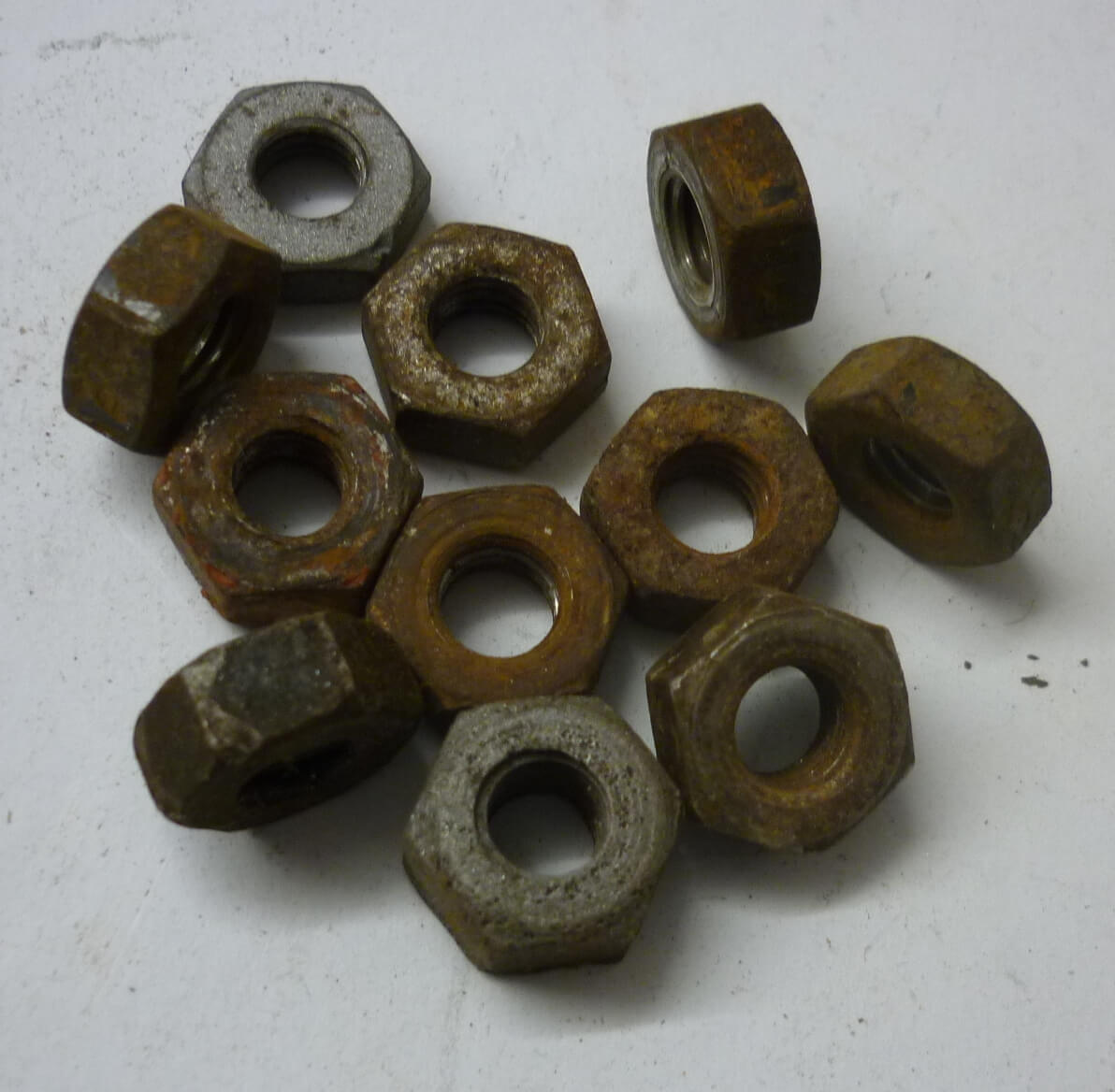 Felgenmutter, Patina, M8 / SW 14, Gebraucht