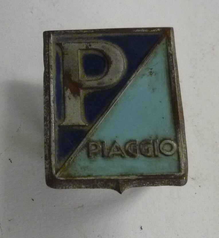Piaggio-Emblem, Blech, geprägt, Patina, Vespa 125 VN1T 1954>55 economica, Gebraucht