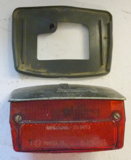 Rücklicht, TRIOM, Vespa 50 R - Special - Special Elestart