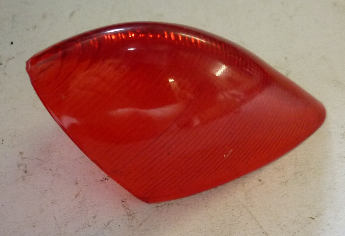 Glass for taillight, red, Vespa 125/150