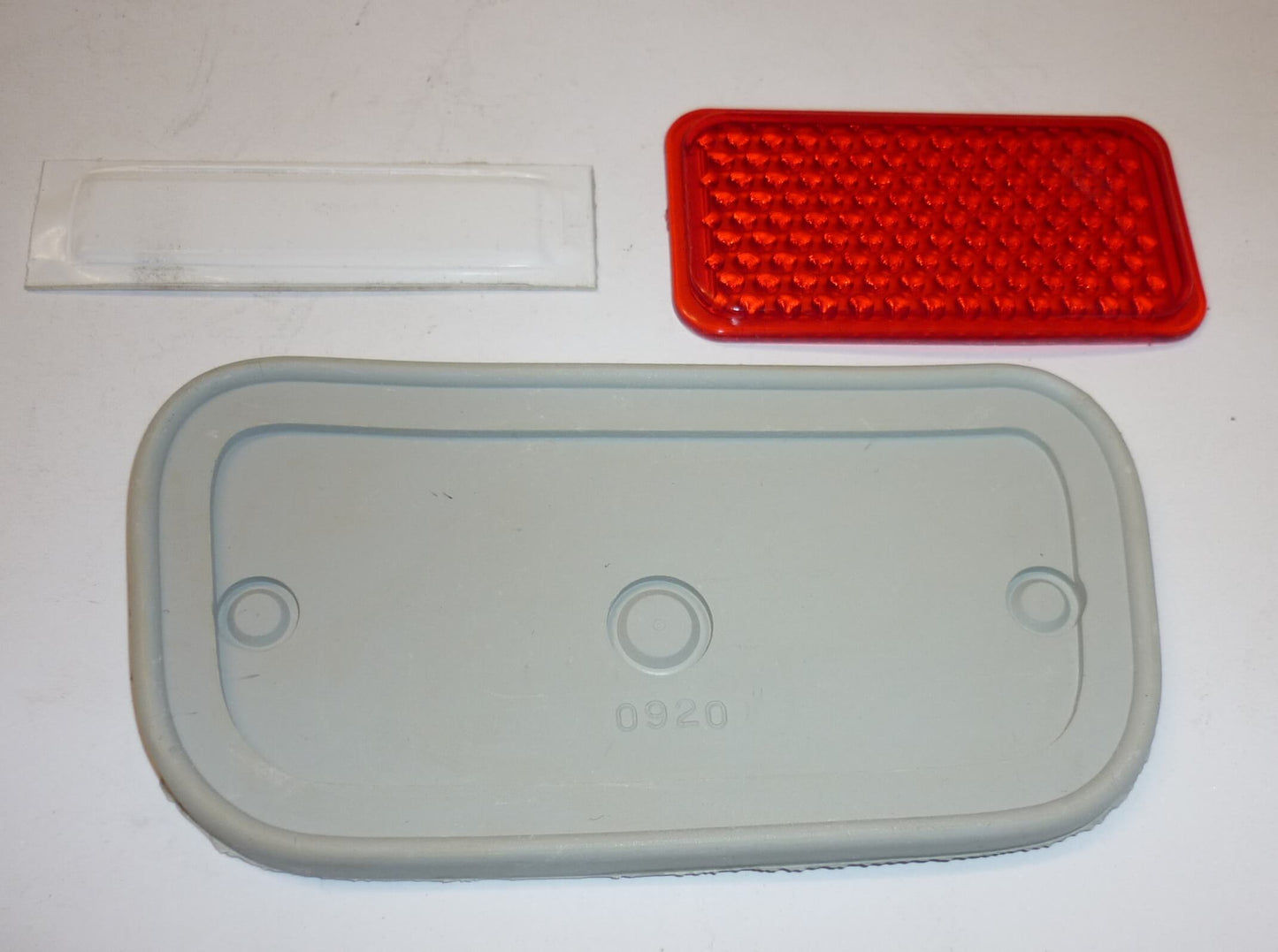 Taillight glass / packing set, Vespa 125 54>58