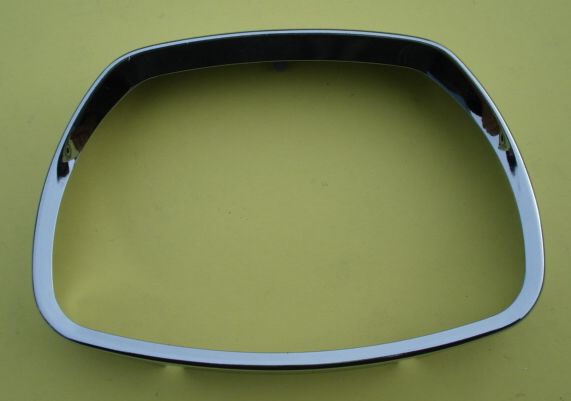 Rim for headlamp, Vespa 125 GT / 150 Sprint / 150 GL / 180 SS