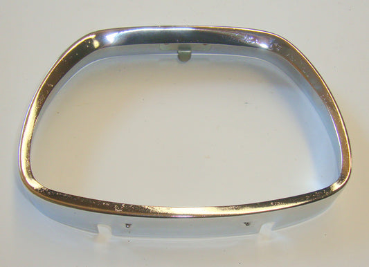 Rim for headlamp, Vespa 125 GT / 150 Sprint / 150 GL / 180 SS