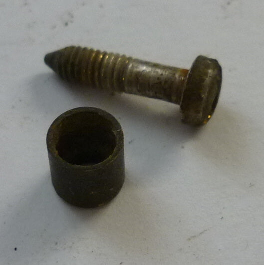 Srew and spacer, rim, Vespa 125 / 150, used