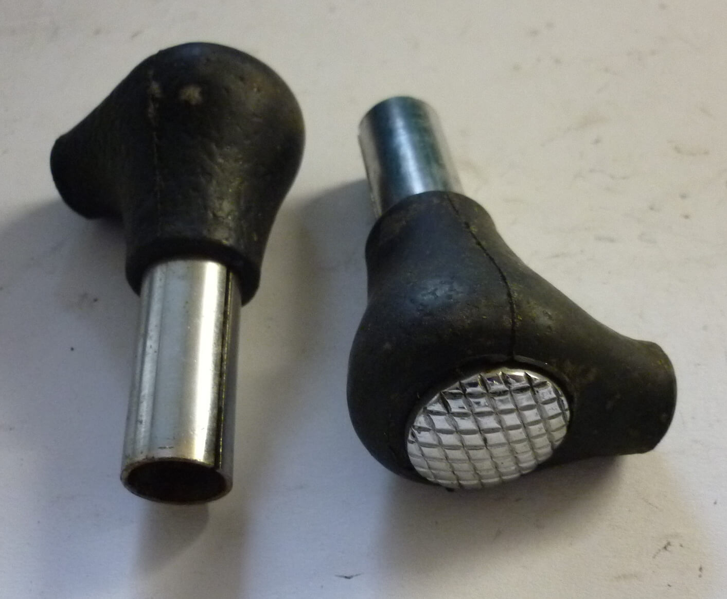 Piedini cavalletto, qualità premium, Ø 15 mm, Vespa 125 1958 - 1960 / 150 1956 - 1960