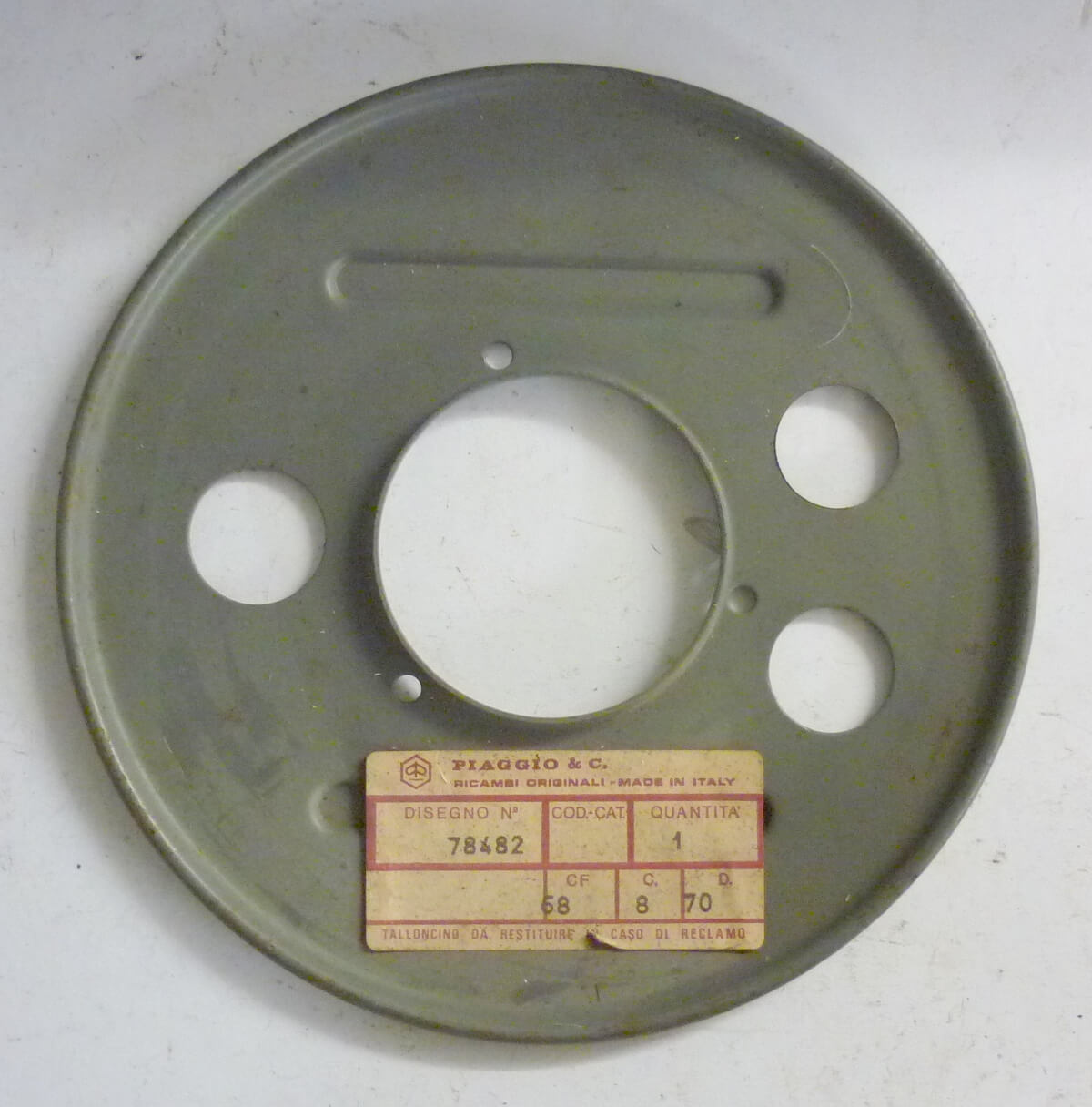 Staubschutzblech, Hinten, 10", 2 Bolzen, grau grundiert, Vespa 125 / 150 / 200, NOS