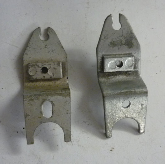 Speedometer bracket, Vespa 50 / 100