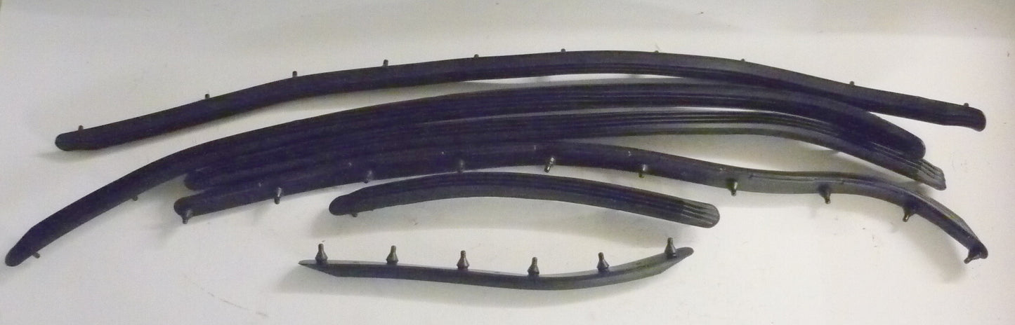 Set gomme per pedane, ARIETE, Vespa 50 1a serie