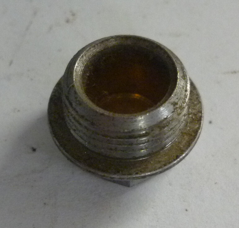 Srew for fuel house conection, carburator MA