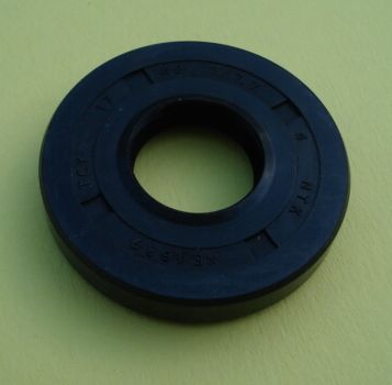 Oil seal SC 17/40/7