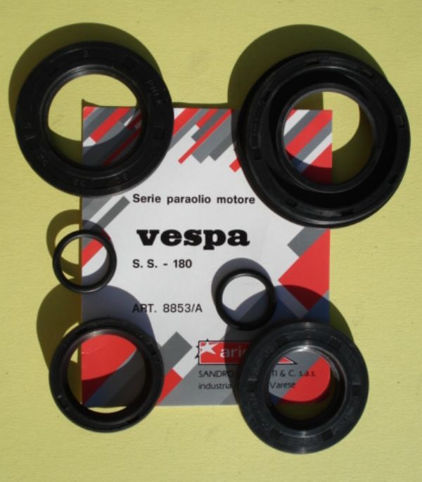 Oilsealkit, Vespa SS 180